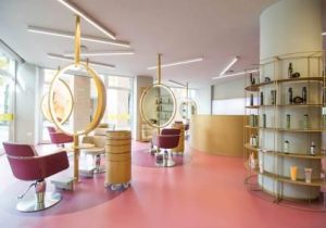 دکوراسیون آرایشگاه زنانه؛ فضایی که می‌تواند باعث جذب مشتری شود!